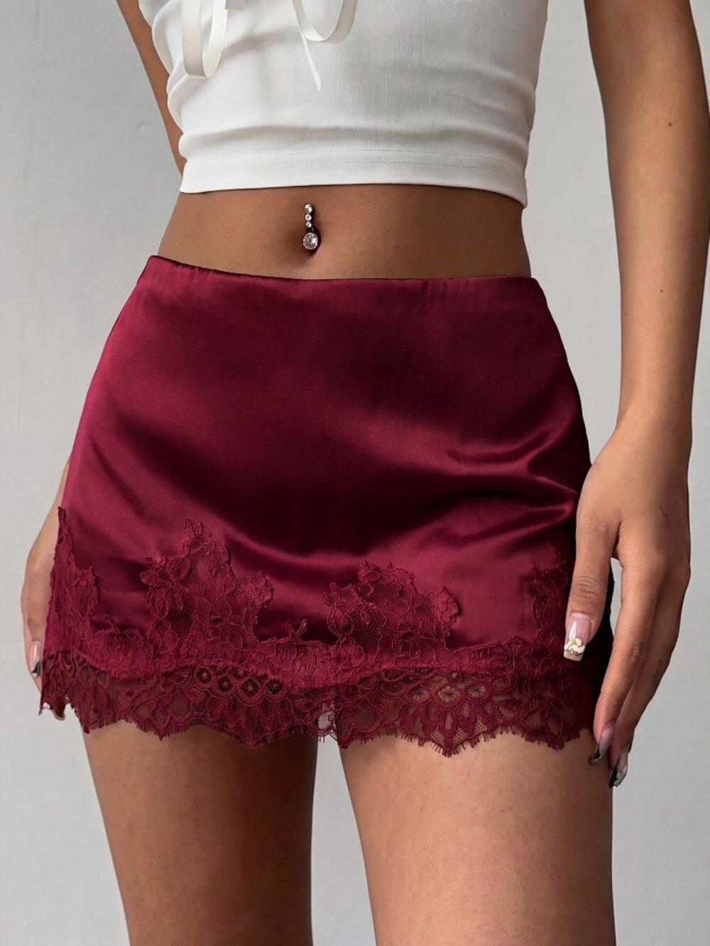 Burgundy Sexy Women's Elegant Low Waist Lace Patchwork Fitted Mini Skirt